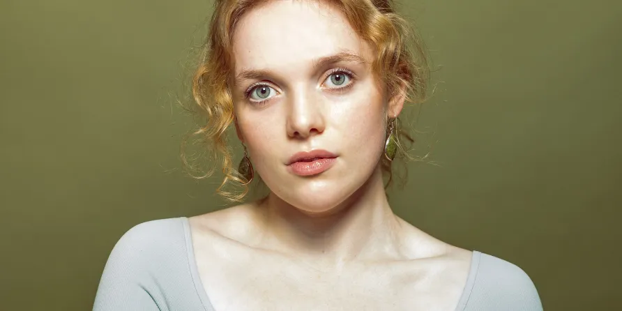 Interview with Robyn Grant, writer & director of Unfortunate cover photo on Stagedoor