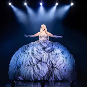 Media for Burlesque The Musical on Stagedoor
